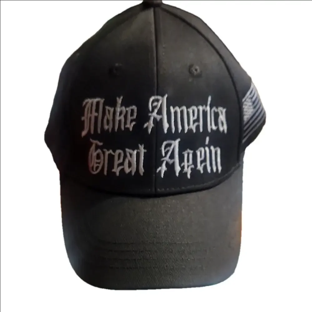 Black Make America Great Again Cap Medium *new